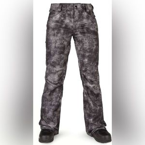 Woman's volcom snow pants